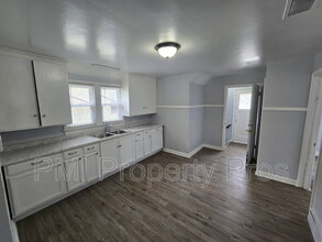 3895 N 5th St in Milwaukee, WI - Building Photo - Building Photo