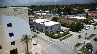 223 S 17th Ave in Hollywood, FL - Building Photo - Building Photo