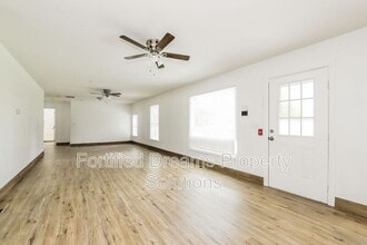 125 E Raleigh Ave in Liberty, NC - Building Photo - Building Photo