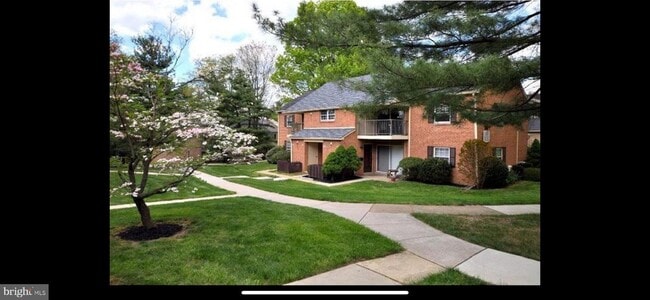 14 Old Forge Crossing photo'