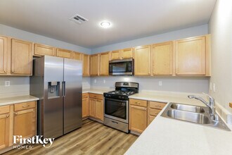 7440 Margollini St in Las Vegas, NV - Building Photo - Building Photo