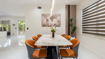 2377 NW 83rd Ave in Sunrise, FL - Building Photo