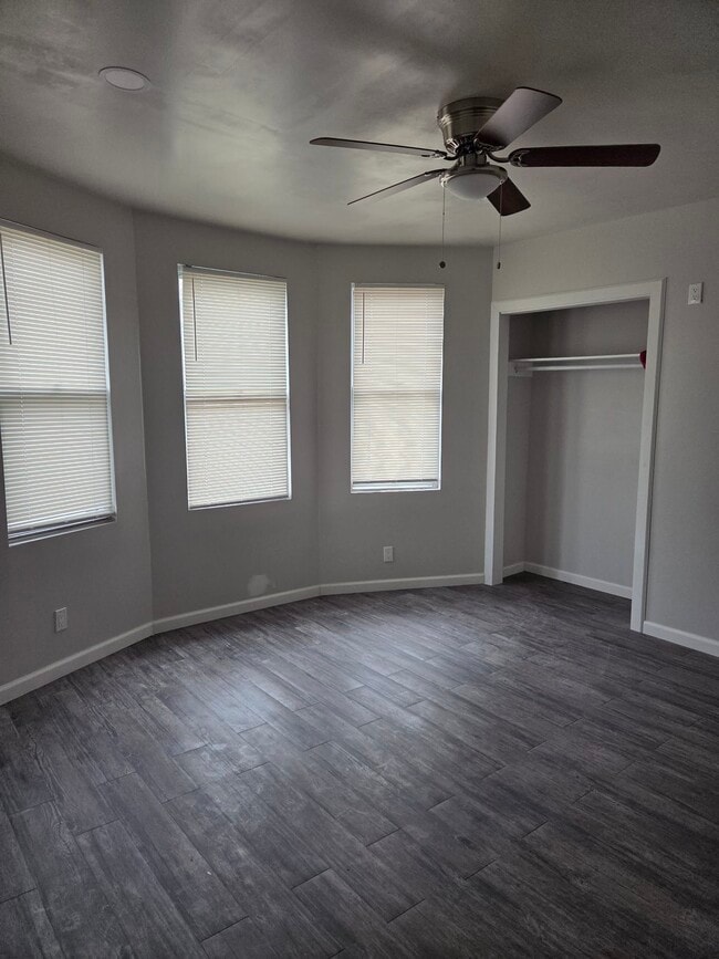 440 E Cheltenham Ave in Philadelphia, PA - Building Photo - Building Photo