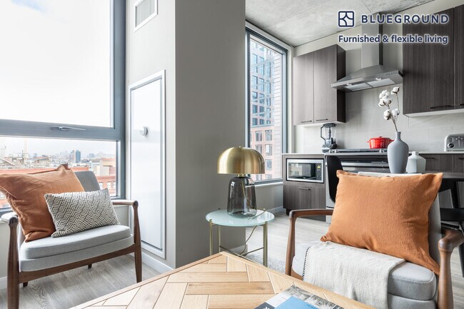 939 W Washington Blvd-Unit -FL9-ID244 in Chicago, IL - Building Photo - Building Photo