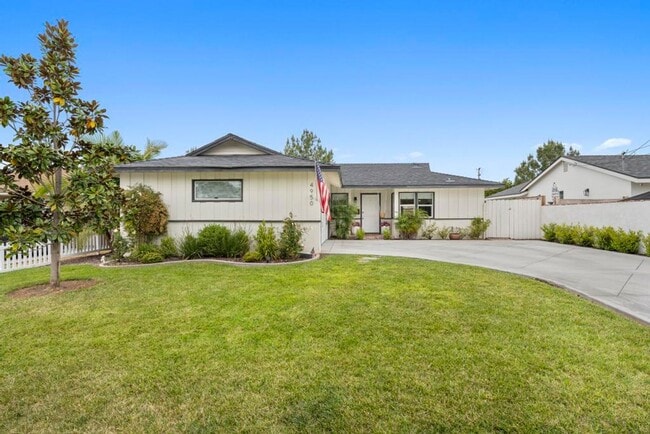 4950 Mt Bigelow Dr