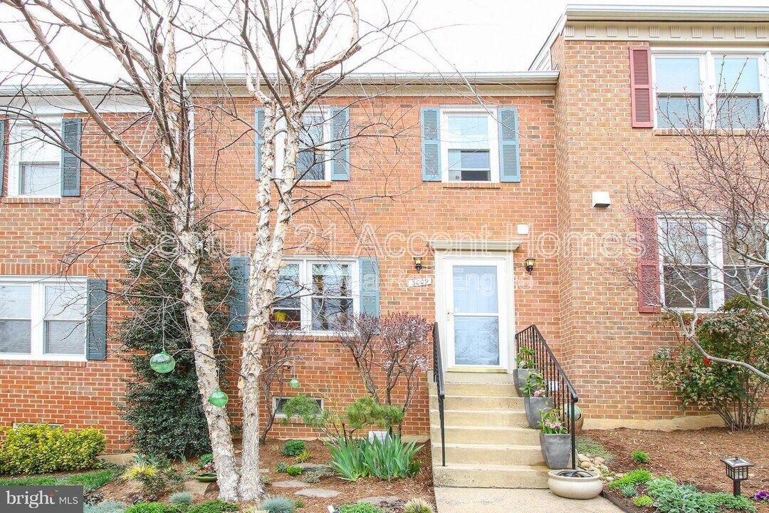 3009 20th Ct S in Arlington, VA - Building Photo