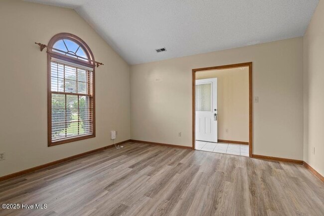118 Stonemark Ct in Jacksonville, NC - Building Photo - Building Photo