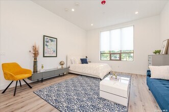 316 Fulton Ave, Unit 5 in Hempstead, NY - Building Photo - Building Photo