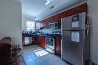 437 N Wiota St photo'