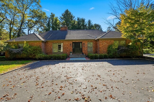 property at 1120 Cove Edge Rd