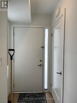 14 Marina Pl in Welland, ON - Building Photo