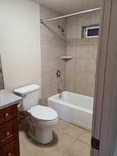 601 S Papa Ave in Kahului, HI - Foto de edificio - Building Photo