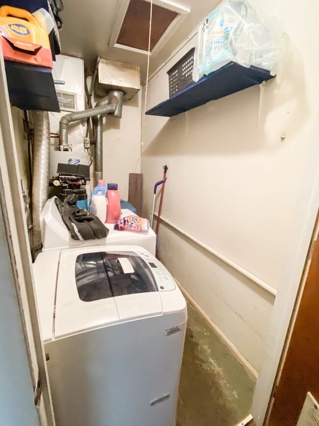 3 Bedroom 1 Bath House with Beautiful Scenery in West Lafayette, IN - Building Photo - Building Photo