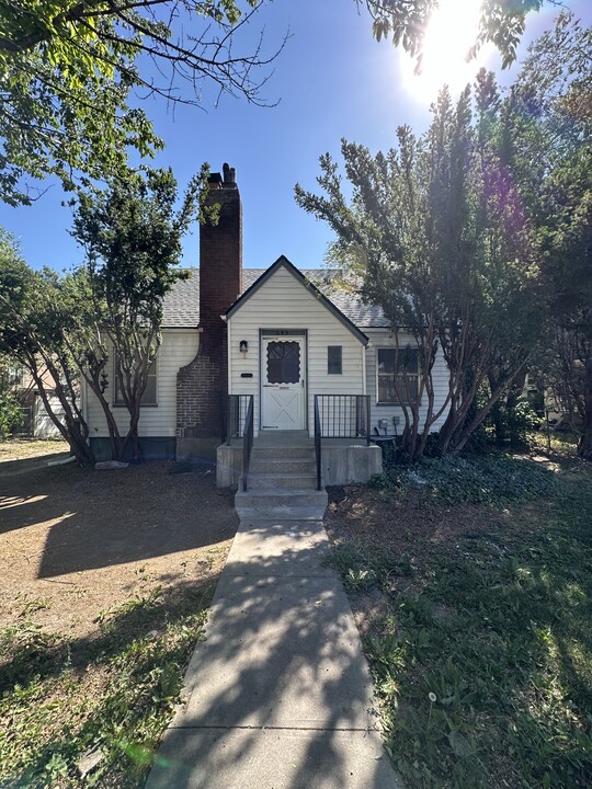 643 S 6th Ave in Pocatello, ID - Building Photo