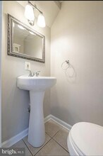 18811 Birdseye Dr in Germantown, MD - Building Photo - Building Photo