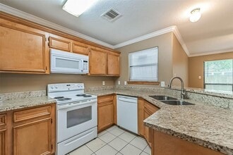4645 Knoxville St in Houston, TX - Building Photo - Building Photo
