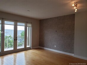 3540 Main Hwy-Unit -404 in Miami, FL - Building Photo - Building Photo