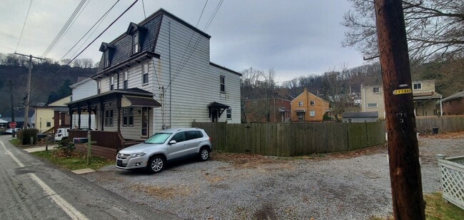 9-11 Jones St in Pittsburgh, PA - Building Photo - Building Photo