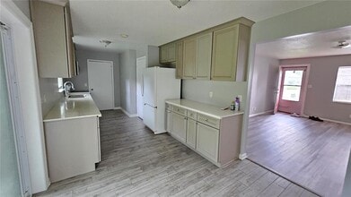 291 Michael Ave in Daytona Beach, FL - Building Photo - Building Photo