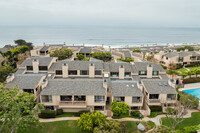 Seascape in Solana Beach, CA - Foto de edificio - Building Photo