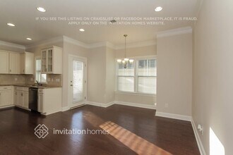 2516 Gallery Drive in Denver, NC - Building Photo - Building Photo