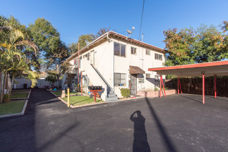 11723 Magnolia St in El Monte, CA - Building Photo - Building Photo