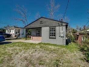 807 E 7th Ct in Panama City, FL - Building Photo - Building Photo