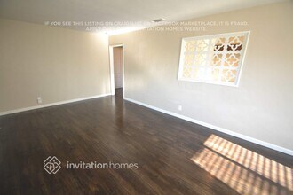 11063 Kittridge St in Los Angeles, CA - Building Photo - Building Photo