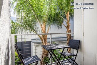 5535 Westlawn Ave, Unit FL3-ID139 in Los Angeles, CA - Building Photo - Building Photo