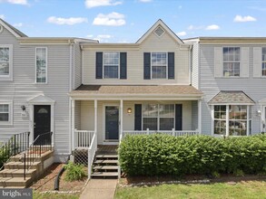 303 Mayfair Pl in Stafford, VA - Building Photo - Building Photo