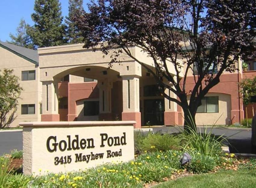 Golden Pond Senior Apartment Homes in Sacramento, CA - Building Photo