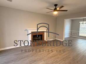 4818 Pinehurst Dr in Helena, AL - Building Photo - Building Photo