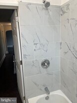 422 King St in Pottstown, PA - Building Photo