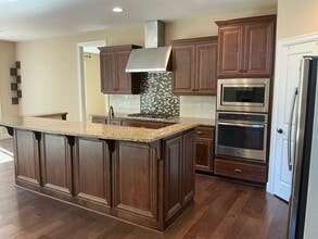 17391 NW Woodrush Way in Portland, OR - Building Photo - Building Photo