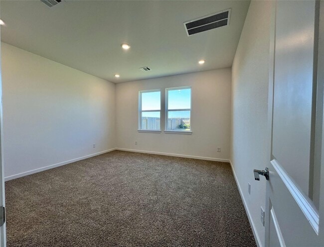 property at 21835 Redwood Blf Trl