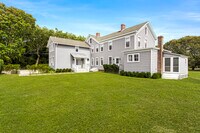 1035 Sagg Main St in Sagaponack, NY - Building Photo - Building Photo