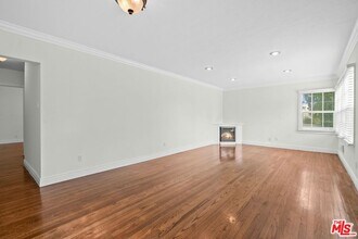 1705 Stearns Dr in Los Angeles, CA - Building Photo - Building Photo