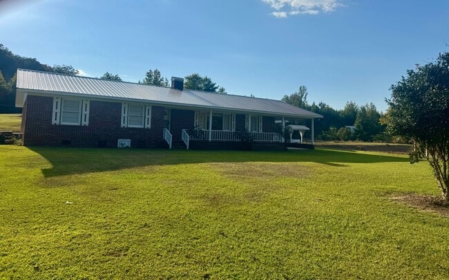 property at 5445 AL-145
