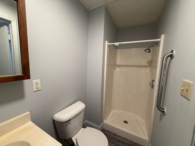 1114 N Gilbert St in Danville, IL - Building Photo - Building Photo