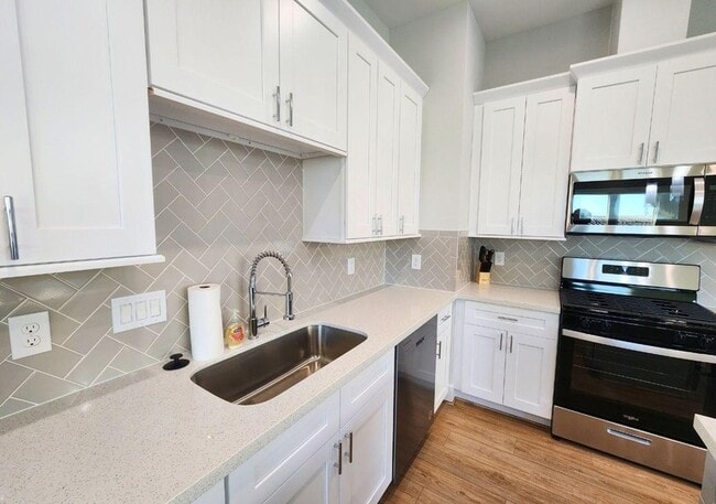 615 Northew St in Houston, TX - Building Photo - Building Photo