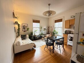 15 Bigelow St in Cambridge, MA - Building Photo - Building Photo