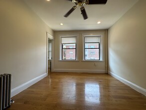 158 Kelton St, Unit 248-3 in Boston, MA - Foto de edificio - Building Photo
