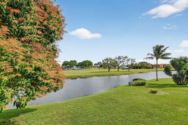 129 Piedmont C in Delray Beach, FL - Building Photo - Building Photo