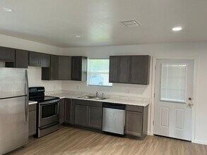 213 Hull Ave in Gladewater, TX - Building Photo - Building Photo