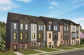 2459 Liberty Lp in Herndon, VA - Building Photo