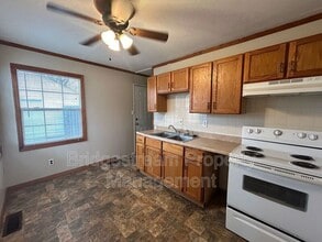 2937 Prentice Dr in Kettering, OH - Building Photo - Building Photo