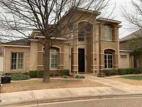 2303 York Ave in Lubbock, TX - Building Photo - Building Photo