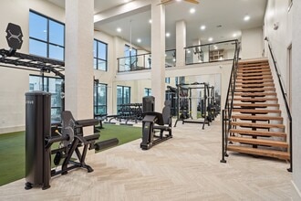 The Sylvan at Painted Tree in McKinney, TX - Foto de edificio - Building Photo
