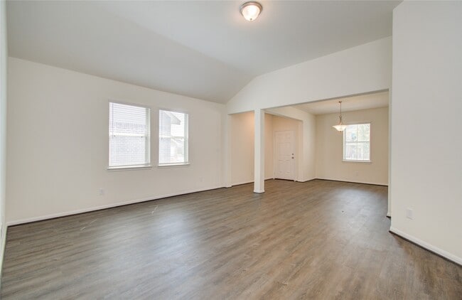 property at 8414 Beacon Bay Cir