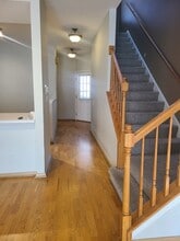 100 Harvest Gate Rd in Lake In The Hills, IL - Building Photo - Building Photo